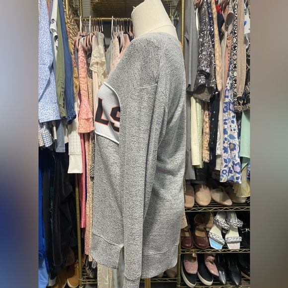 Bengals NFL Team Apparel Side Slit Pull Over/Sweater Grey Size Small. - Picture 2 of 8